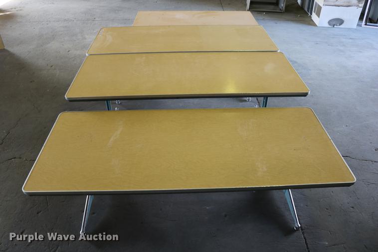 image for item EE9936 (4) tables