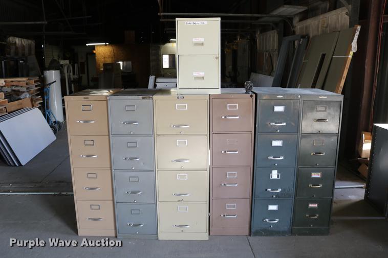 image for item EE9937 (7) filing cabinets