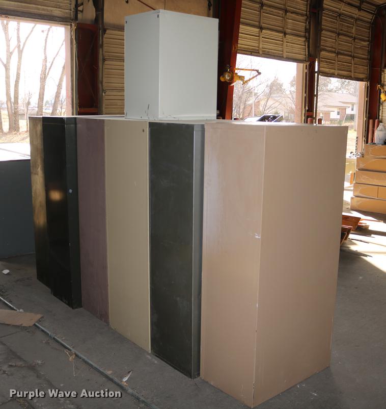 image for item EE9937 (7) filing cabinets