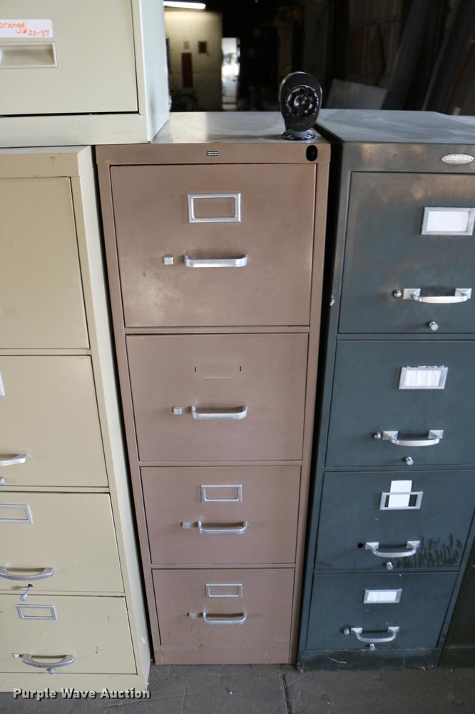 image for item EE9937 (7) filing cabinets