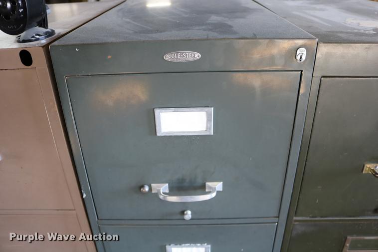 image for item EE9937 (7) filing cabinets