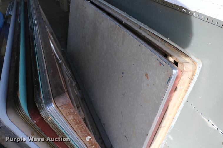 image for item EE9938 (7) 6' x 30" folding tables