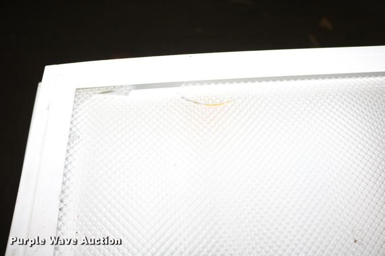 image for item EE9940 Building materials