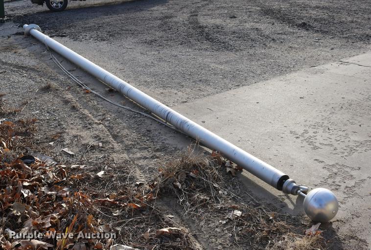 image for item EE9941 Flag pole