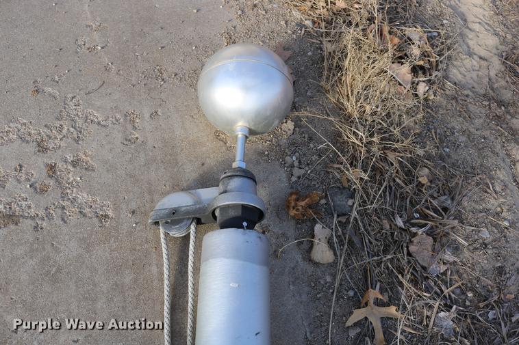 image for item EE9941 Flag pole