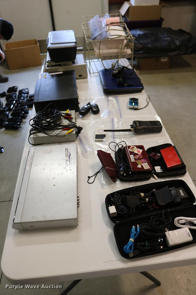 image for item EE9959 Electronics