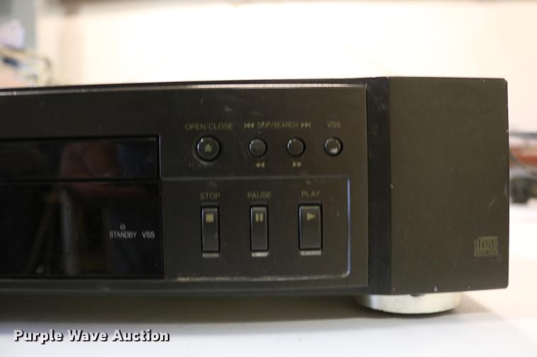 image for item EE9959 Electronics