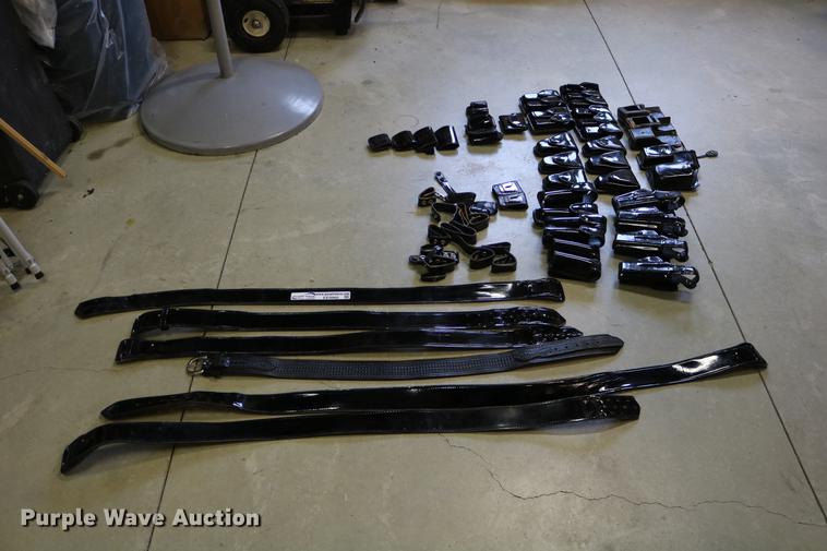 image for item EE9960 Law enforcement apparel