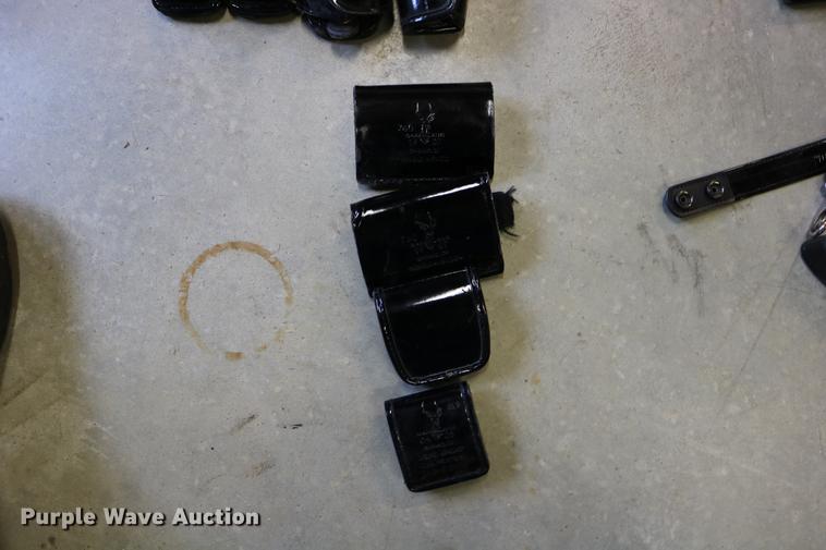 image for item EE9960 Law enforcement apparel