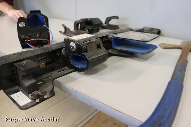 image for item EE9961 Tools