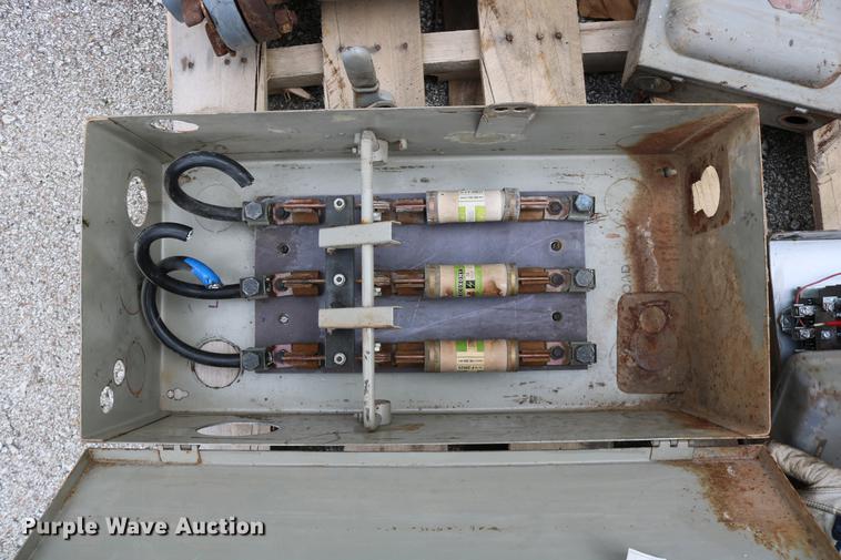 image for item EE9964 Tools