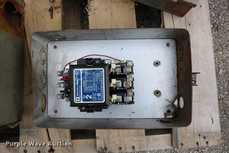 image for item EE9964 Tools