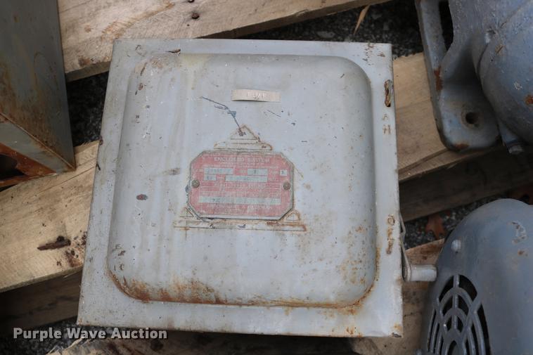 image for item EE9964 Tools