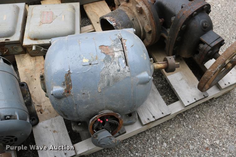 image for item EE9964 Tools