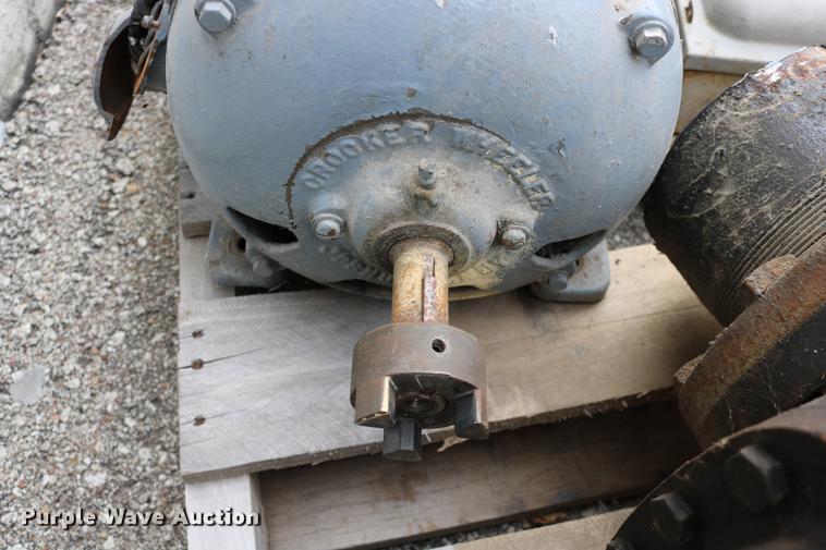 image for item EE9964 Tools