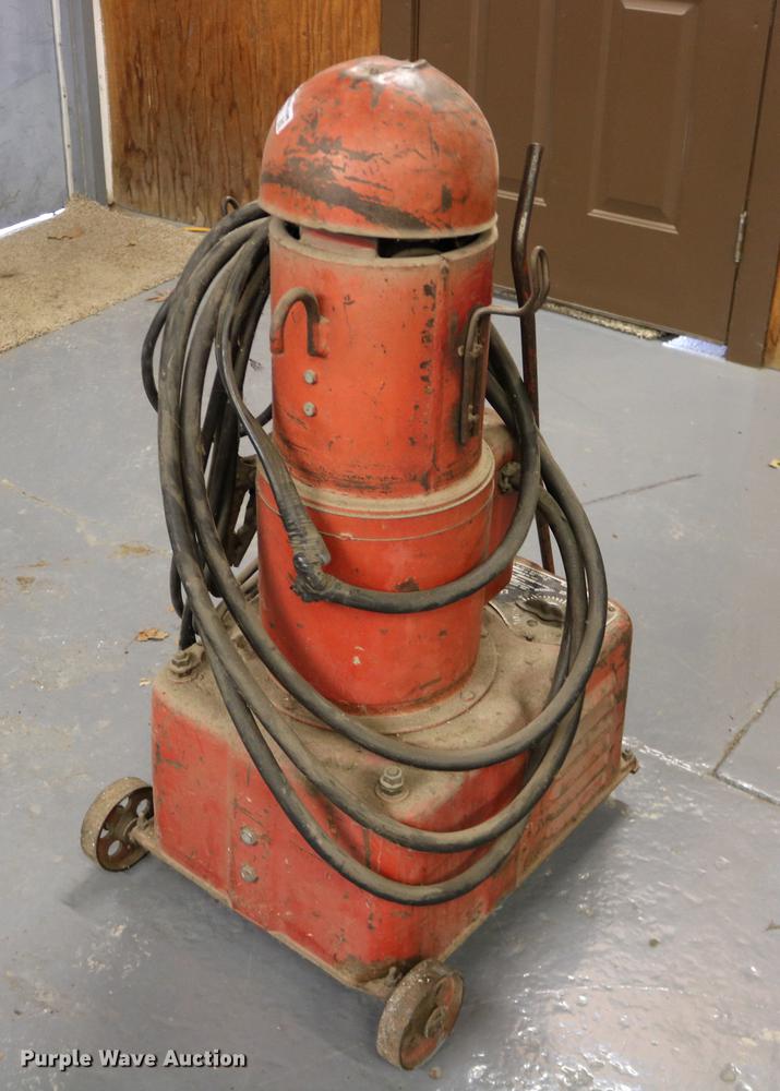 image for item EE9968 Lincoln Lincwelder DC 250MK welder