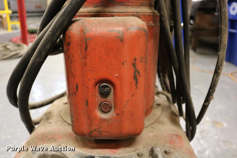 image for item EE9968 Lincoln Lincwelder DC 250MK welder