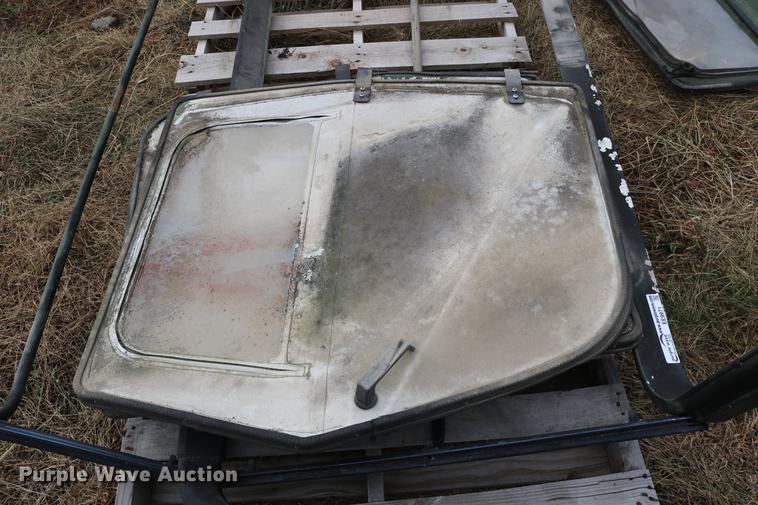 image for item EE9971 1991 AMC Hummer soft top