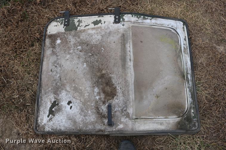image for item EE9971 1991 AMC Hummer soft top