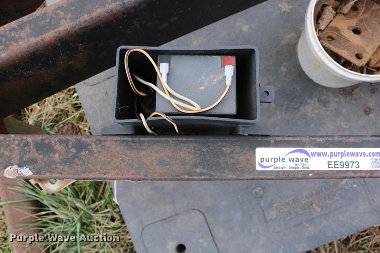 image for item EE9973 Pace