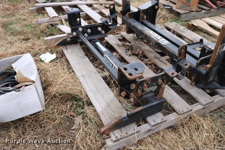 image for item EE9977 Automotive parts