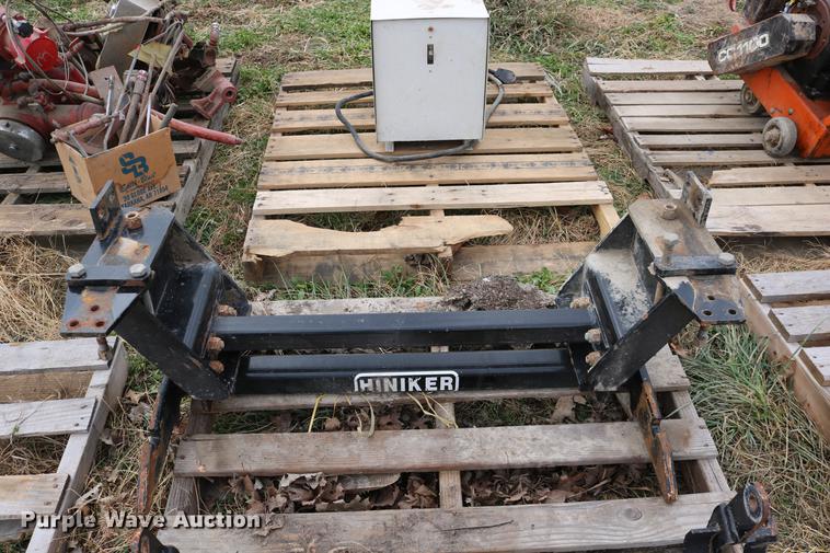 image for item EE9977 Automotive parts