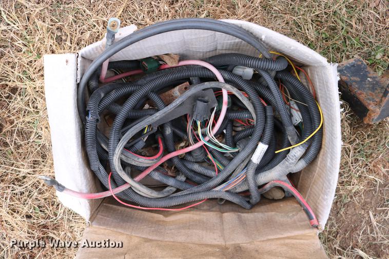 image for item EE9977 Automotive parts