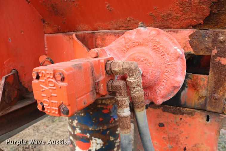 image for item EE9981 Warren E/HC2400-14 spreader