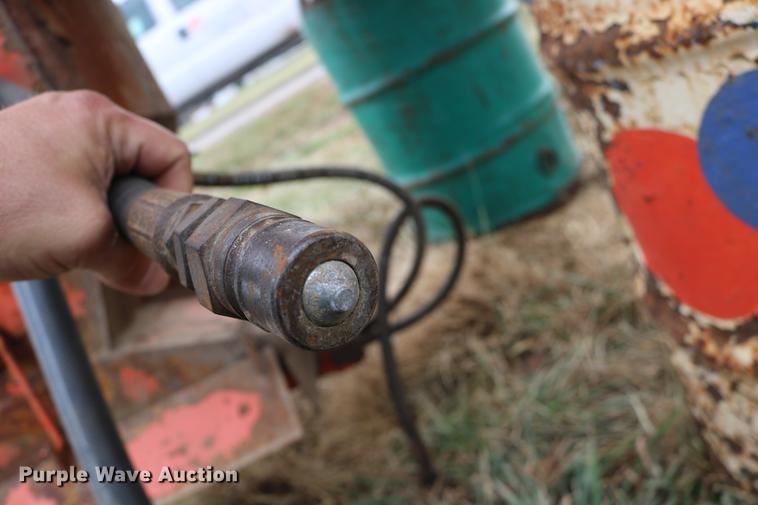 image for item EE9981 Warren E/HC2400-14 spreader