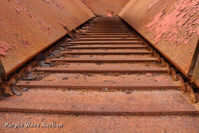 image for item EE9981 Warren E/HC2400-14 spreader