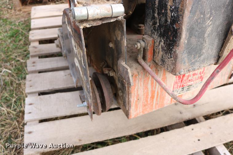 image for item EE9982 Concrete saw