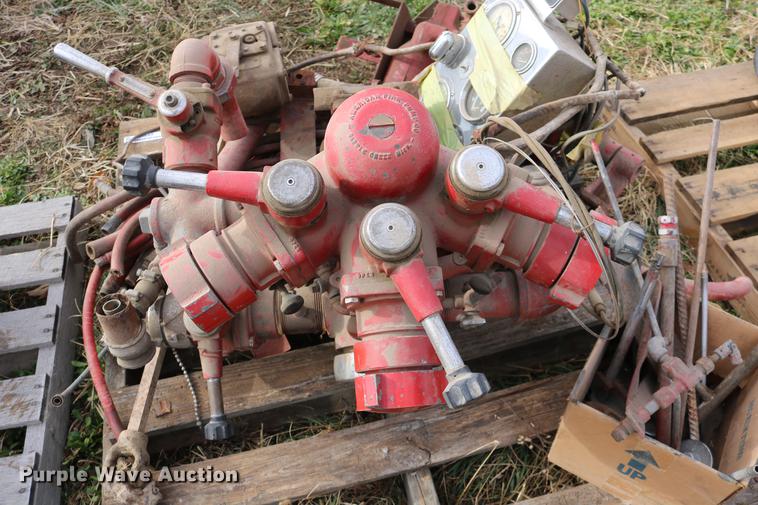 image for item EE9987 Fire truck valving