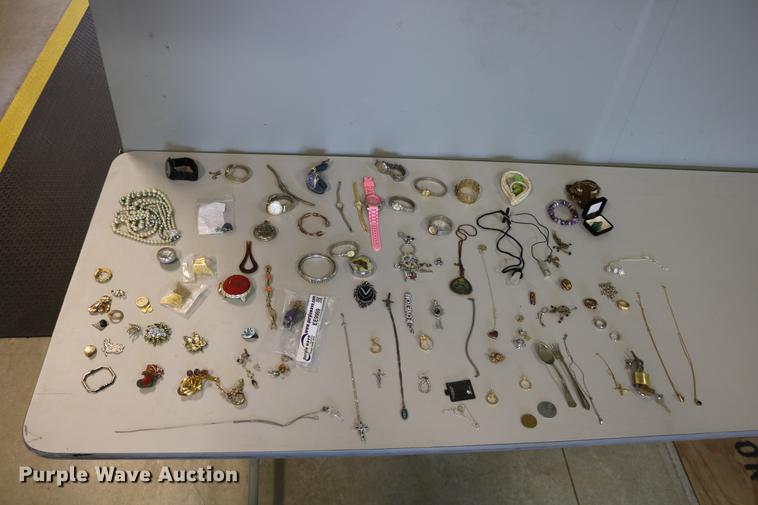 image for item EE9989 Jewelry