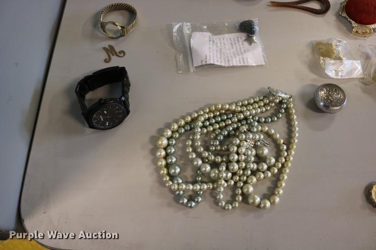 image for item EE9989 Jewelry