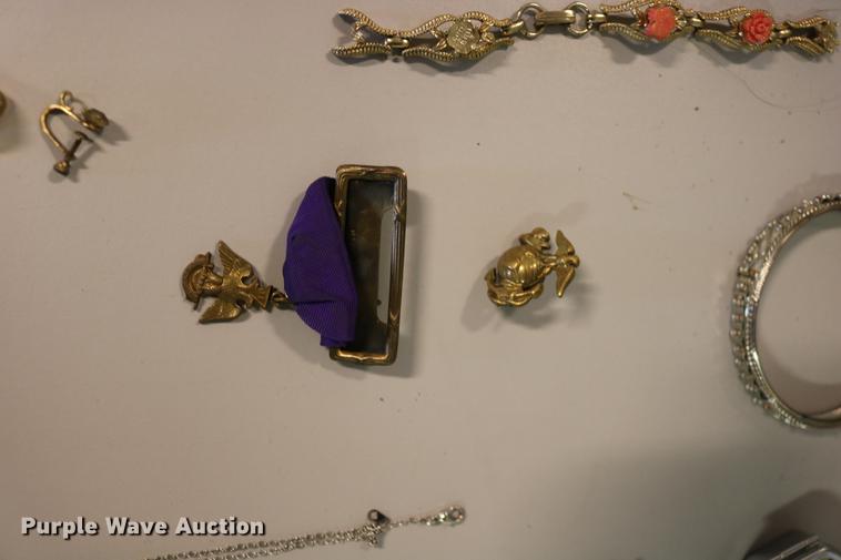 image for item EE9989 Jewelry