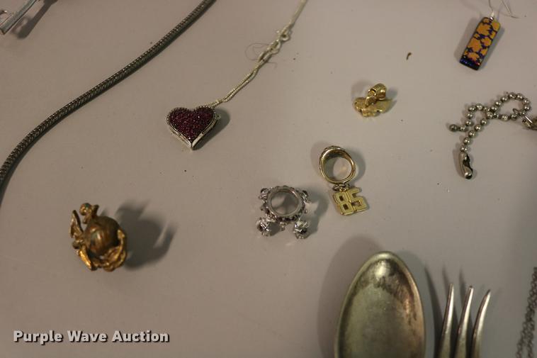 image for item EE9989 Jewelry