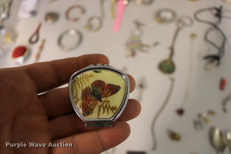 image for item EE9989 Jewelry