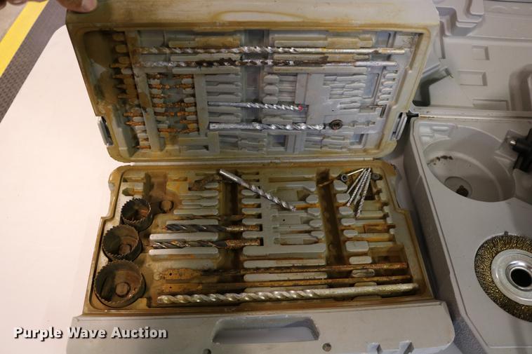 image for item EE9990 Ryobi AG452 angle grinder