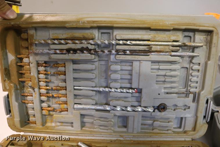 image for item EE9990 Ryobi AG452 angle grinder