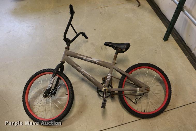 image for item EE9991 (2) bicycles