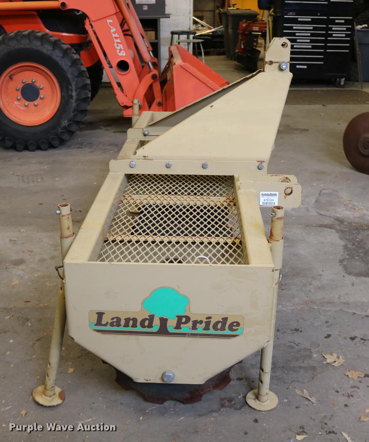 Land Pride CR2572 straw crimper in Leavenworth, KS Item EE9993 sold