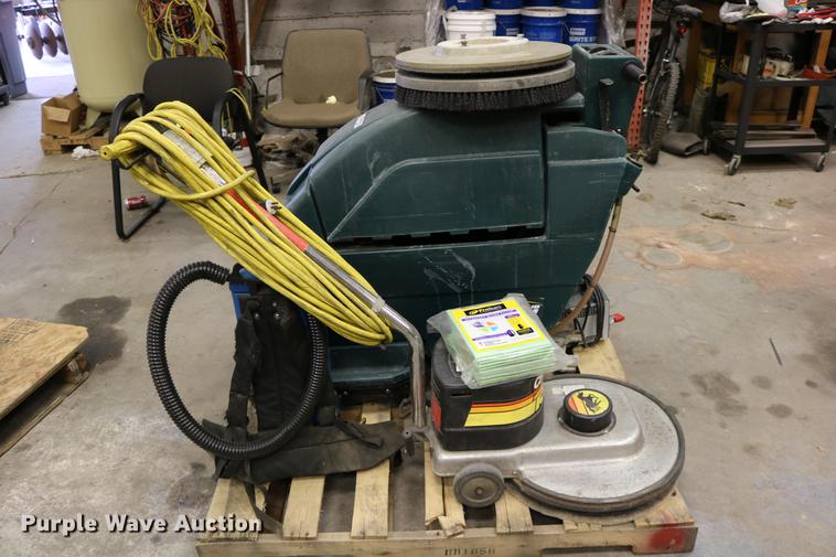 image for item EE9999 Nobles Speed Scrub 2001 floor scrubber