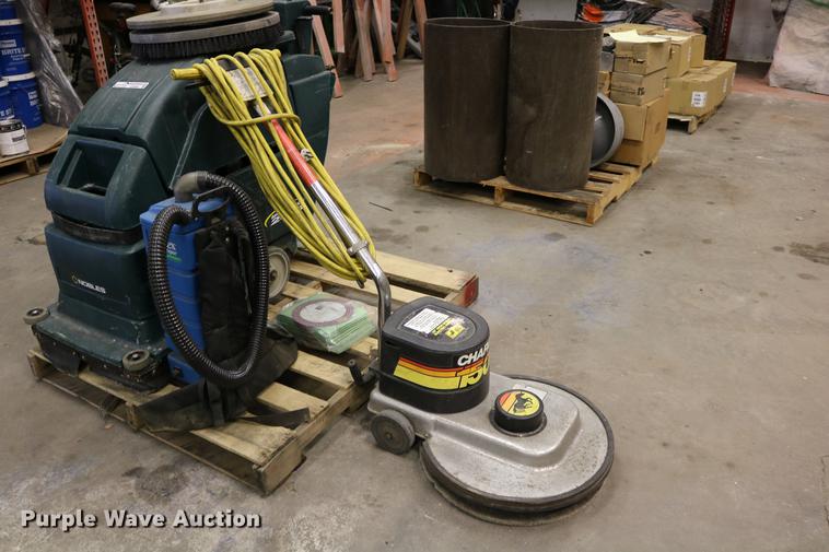 image for item EE9999 Nobles Speed Scrub 2001 floor scrubber