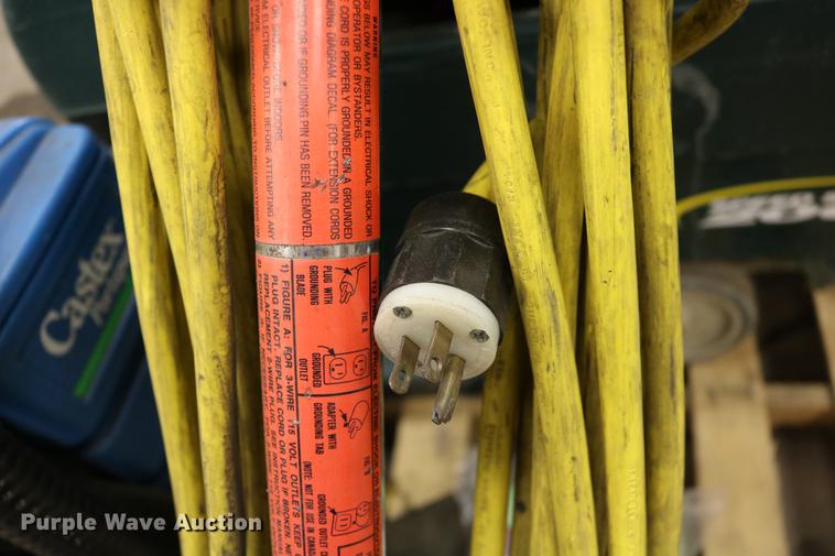 image for item EE9999 Nobles Speed Scrub 2001 floor scrubber