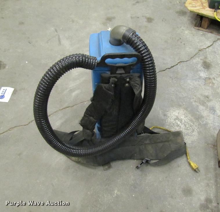 image for item EE9999 Nobles Speed Scrub 2001 floor scrubber