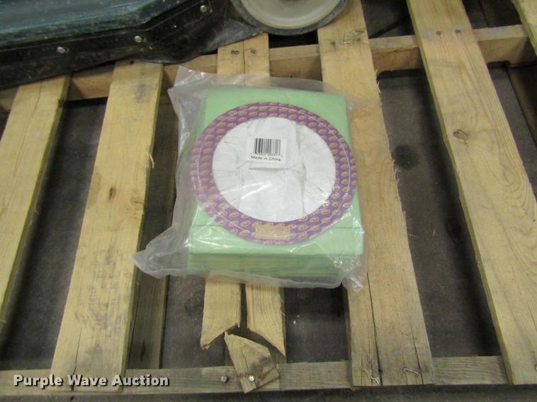 image for item EE9999 Nobles Speed Scrub 2001 floor scrubber