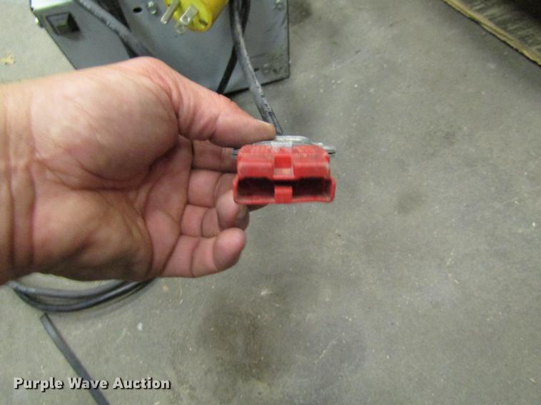 image for item EE9999 Nobles Speed Scrub 2001 floor scrubber