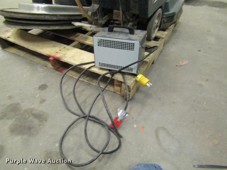 image for item EE9999 Nobles Speed Scrub 2001 floor scrubber