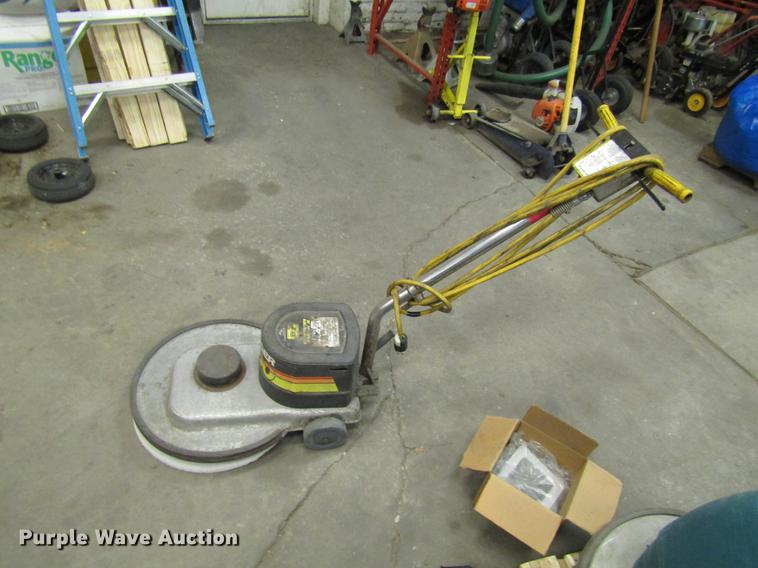 image for item EH9502 Cleaning equipment