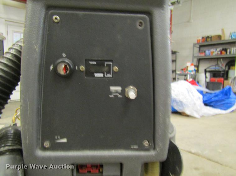 image for item EH9502 Cleaning equipment